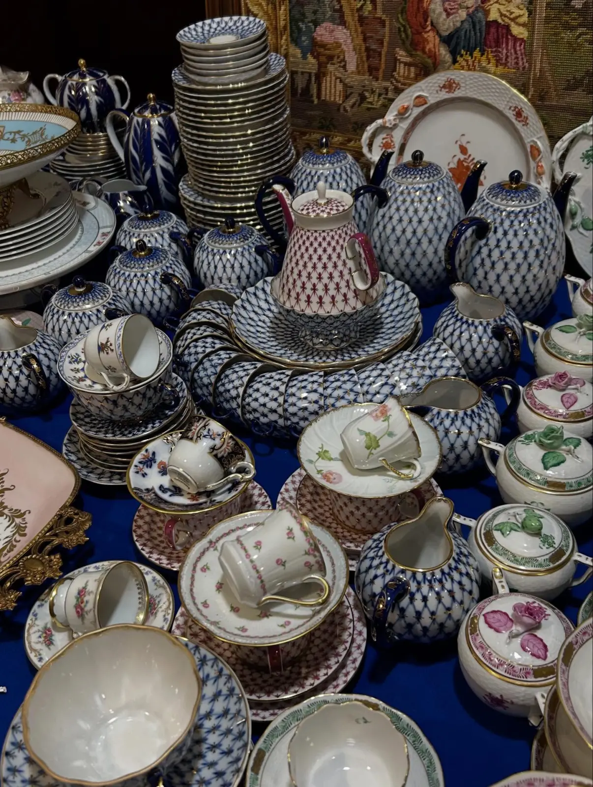 Antika Fincan Takımları